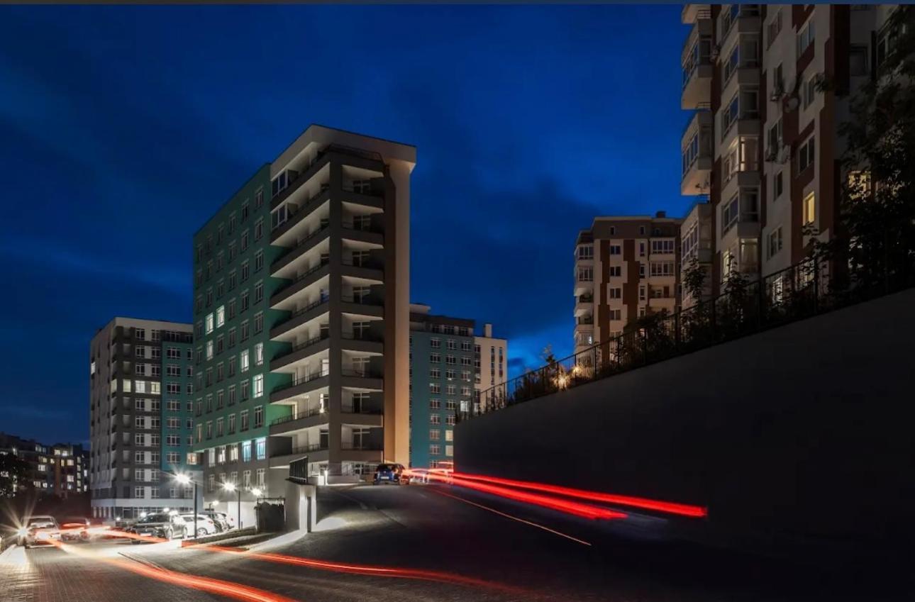 Апартаменти З Виглядом На Місто Lvov Exteriér fotografie